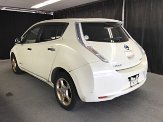 NISSAN LEAF 2012