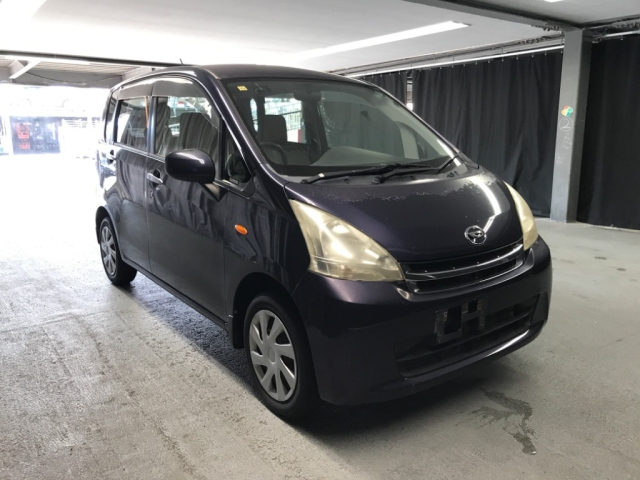 DAIHATSU MOVE 2012