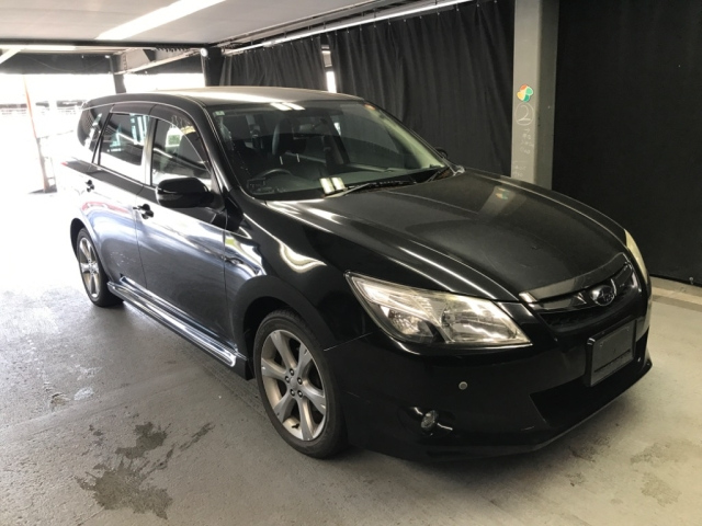 SUBARU EXIGA 2012