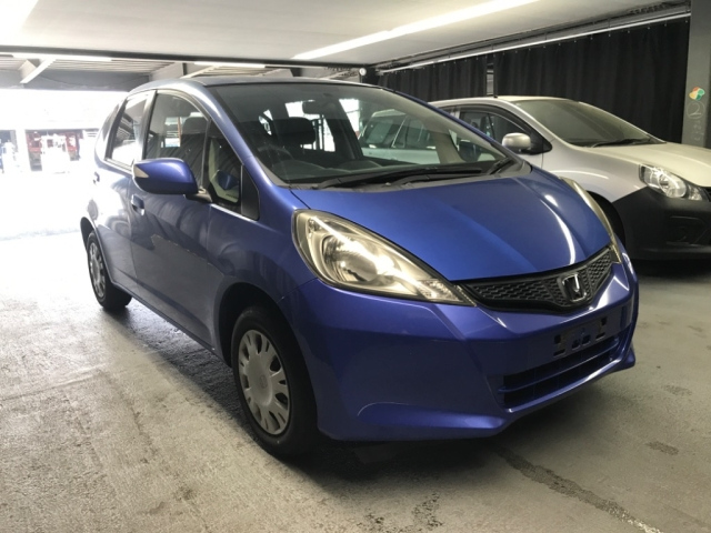 HONDA FIT 2010