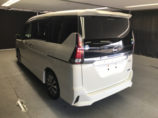 NISSAN SERENA 2016