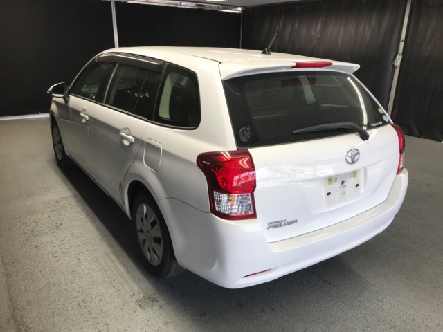 TOYOTA COROLLA FIELDER 2014