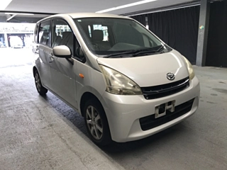 DAIHATSU MOVE 2011