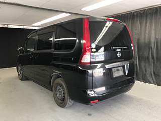 NISSAN SERENA 2010