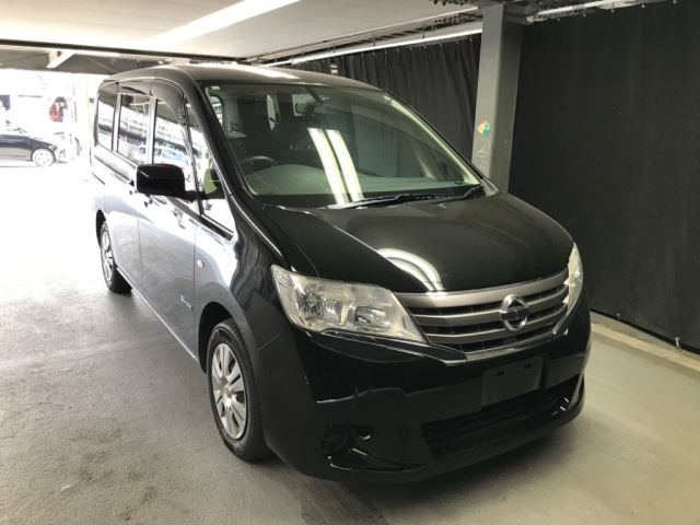 NISSAN SERENA 2012