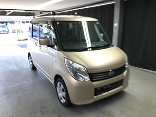 NISSAN ROOX 2011