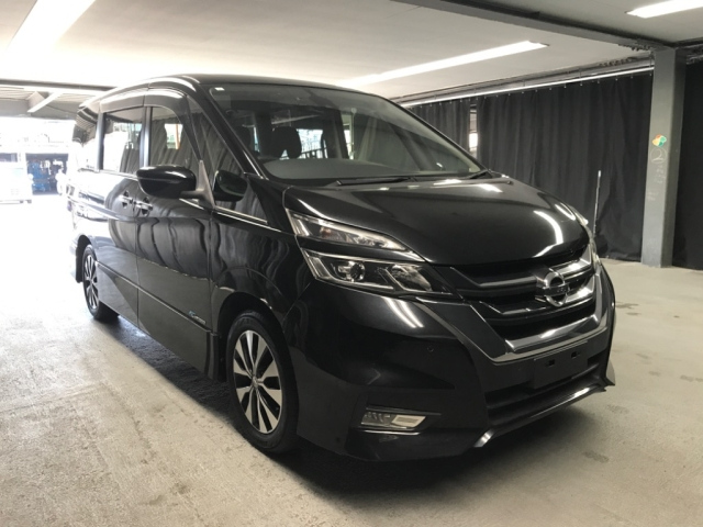 NISSAN SERENA 2017