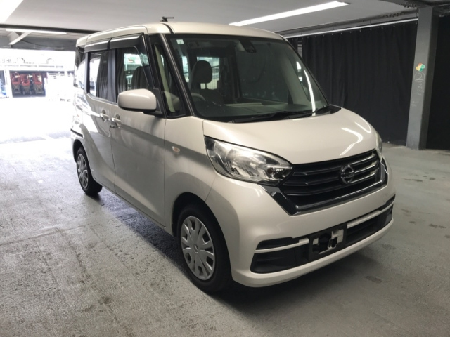 NISSAN DAYZ ROOX 2017