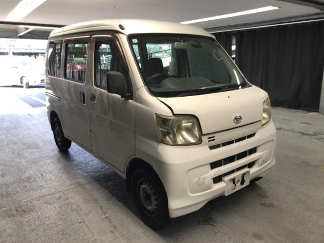 DAIHATSU HIJET VAN 2011