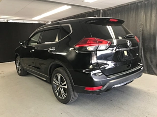 NISSAN X-TRAIL 2018