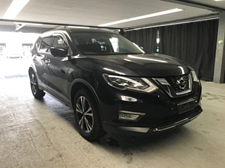 NISSAN X-TRAIL 2018