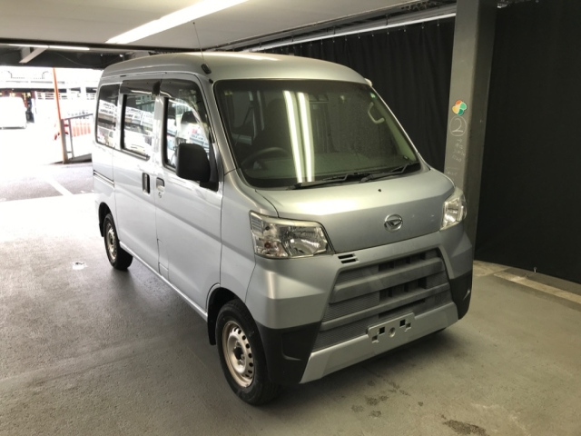 DAIHATSU HIJET VAN 2019