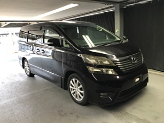 TOYOTA VELLFIRE 2010