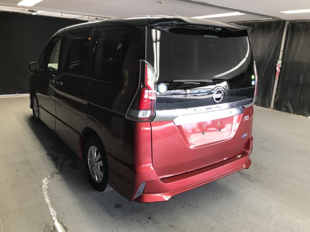 NISSAN SERENA 2017