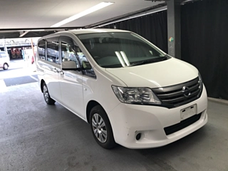 NISSAN SERENA 2012