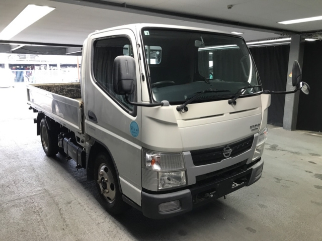 NISSAN ATLAS 2014