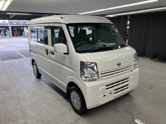 NISSAN CLIPPER VAN 2018