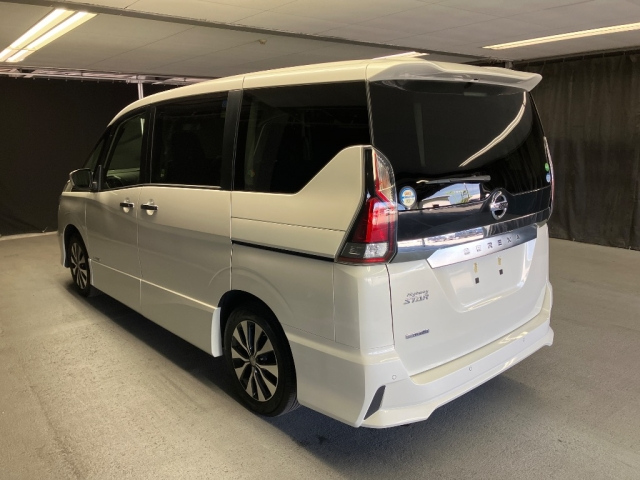 NISSAN SERENA 2018