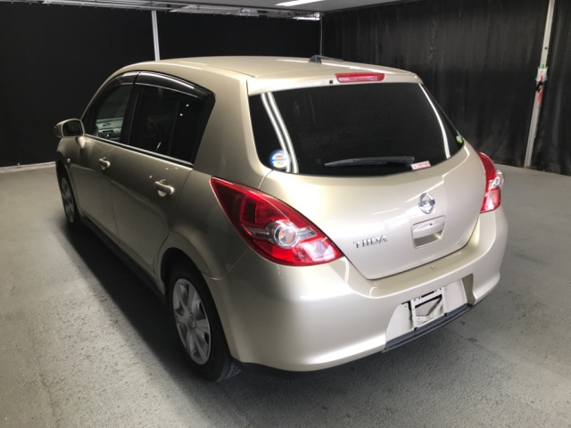NISSAN TIIDA 2008