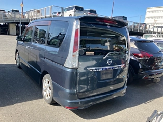 NISSAN SERENA 2011
