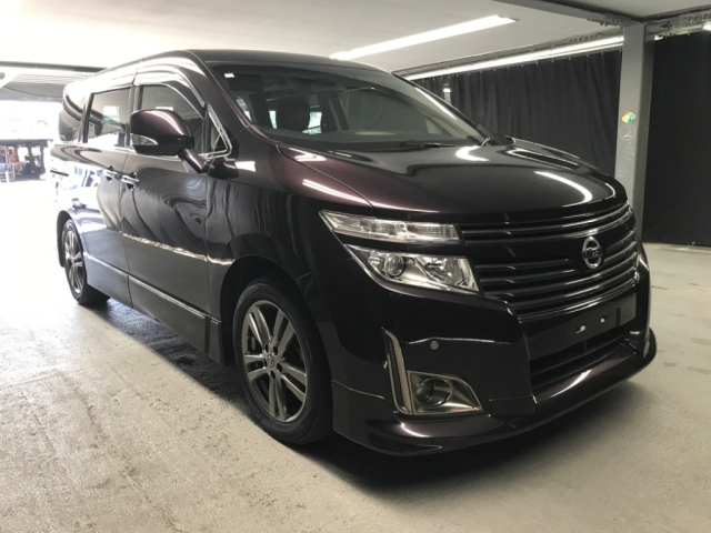 NISSAN ELGRAND 2012