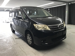 NISSAN SERENA 2011