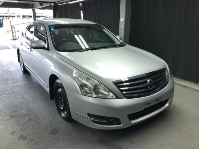 NISSAN TEANA 2012