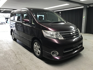 NISSAN SERENA 2009