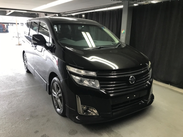 NISSAN ELGRAND 2013