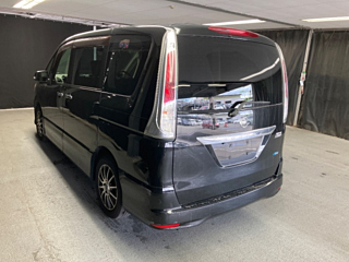 NISSAN SERENA 2012