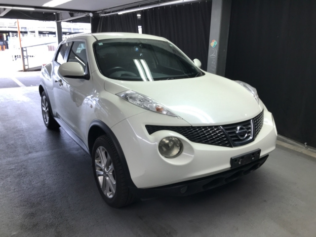 NISSAN JUKE 2010
