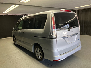 NISSAN SERENA 2012