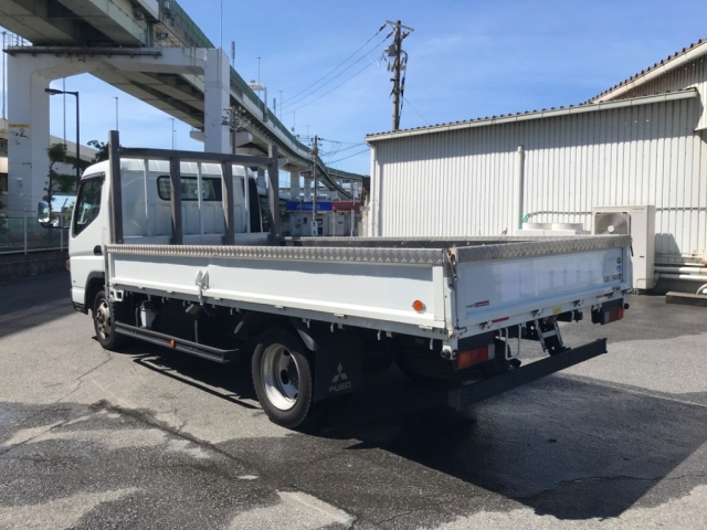 MITSUBISHI CANTER 2018