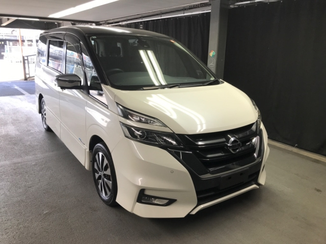 NISSAN SERENA 2018