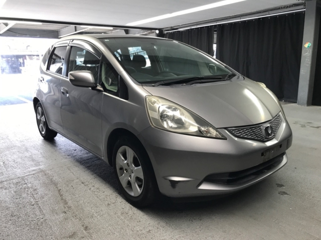 HONDA FIT 2010