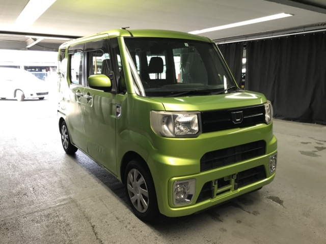 DAIHATSU WAKE 2017