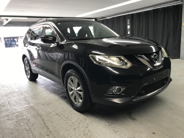 NISSAN X-TRAIL 2014