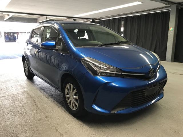 TOYOTA VITZ 2014