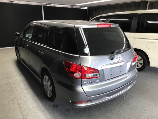 NISSAN WINGROAD 2010