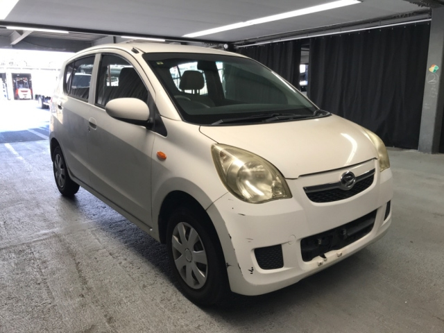 DAIHATSU MIRA 2010
