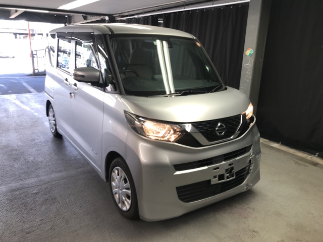 NISSAN ROOX 2021