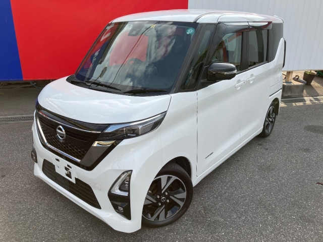 NISSAN ROOX 2022