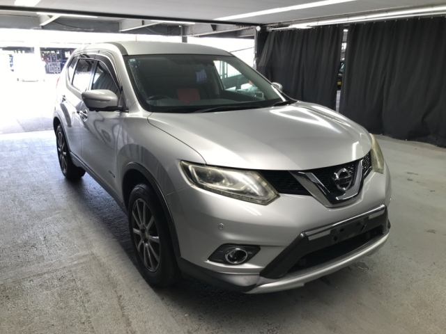 NISSAN X-TRAIL 2015