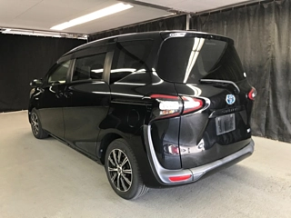 TOYOTA SIENTA 2015