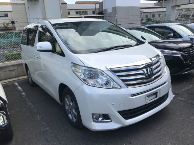 TOYOTA ALPHARD 2012