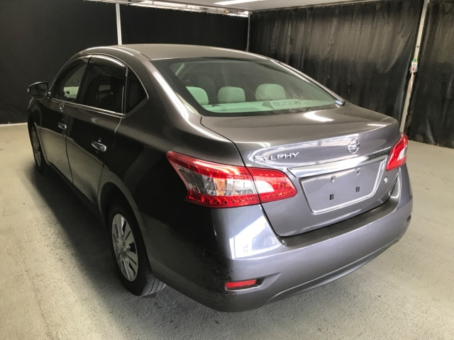 NISSAN SYLPHY 2018