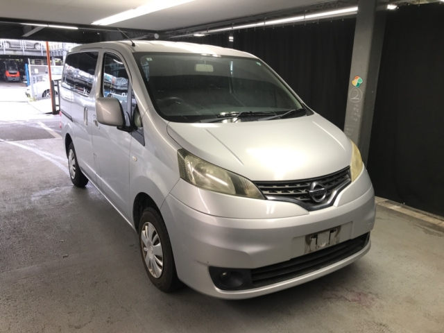 NISSAN NV200 2011