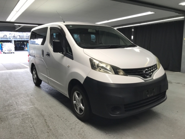 NISSAN NV200 2016