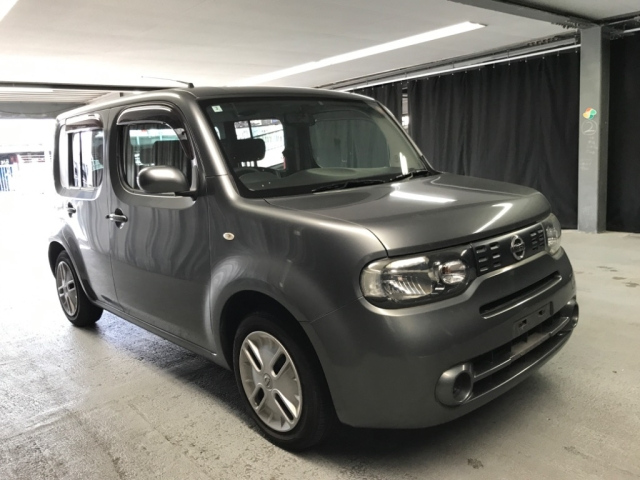 NISSAN CUBE 2010