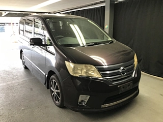 NISSAN SERENA 2011